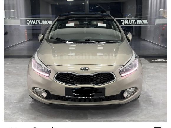 Sahibinden Kia Ceed 1.6 CRDi Premium 2013 Model
