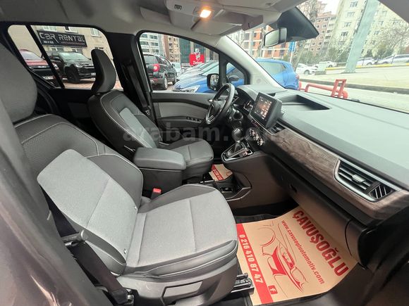 ÇAVUŞOĞLU 2025 KANGO MULTİX 1.5 BLUEDCİ İCONİC+TEKNO BOYASIZ EXTRALI