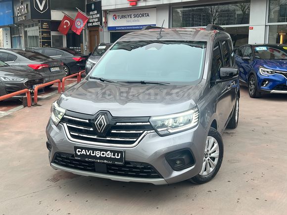 ÇAVUŞOĞLU 2025 KANGO MULTİX 1.5 BLUEDCİ İCONİC+TEKNO BOYASIZ EXTRALI