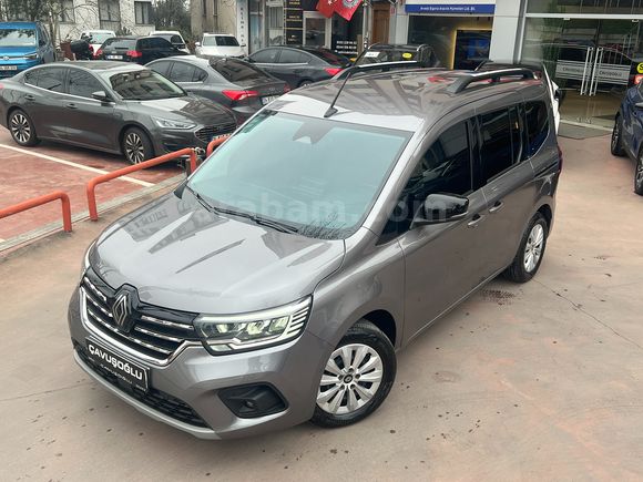ÇAVUŞOĞLU 2025 KANGO MULTİX 1.5 BLUEDCİ İCONİC+TEKNO BOYASIZ EXTRALI
