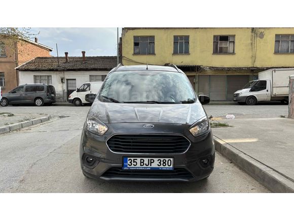 Sahibinden Ford Tourneo Courier 1.5 TDCi Journey Titanium Plus 2022 Model 