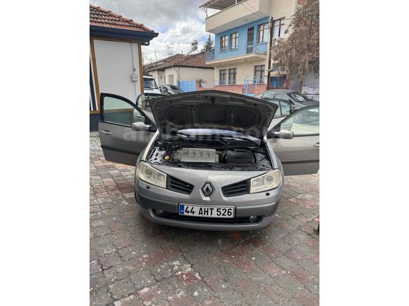 Sahibinden Renault Megane 1.6 Dynamique 2005 Model 