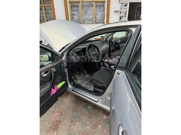 Sahibinden Renault Megane 1.6 Dynamique 2005 Model 