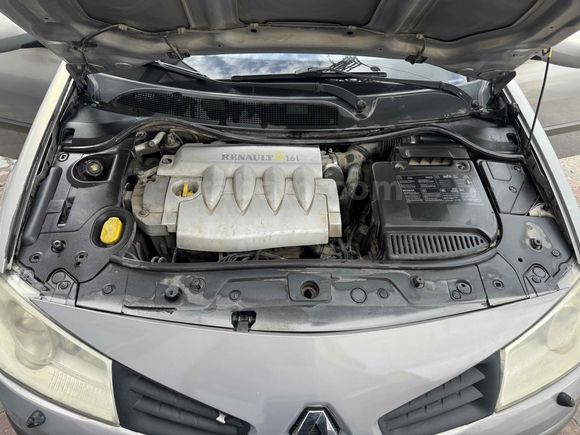 Sahibinden Renault Megane 1.6 Dynamique 2005 Model 