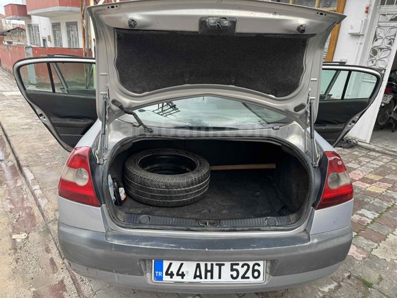 Sahibinden Renault Megane 1.6 Dynamique 2005 Model 