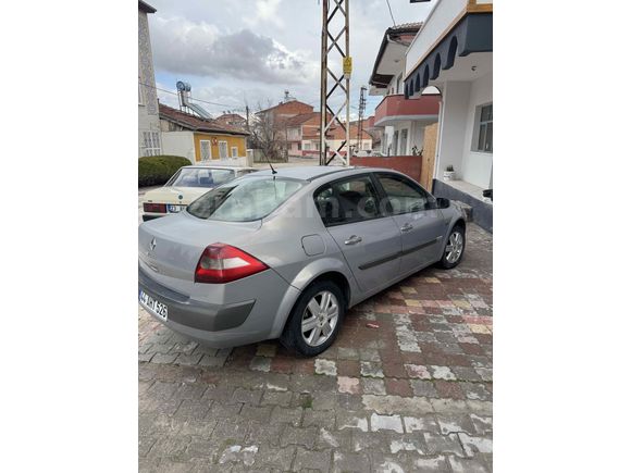 Sahibinden Renault Megane 1.6 Dynamique 2005 Model 