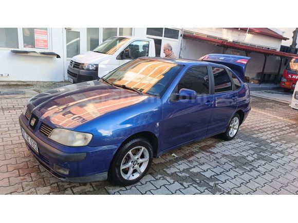 Sahibinden Seat Cordoba 1.6 Signo 2000 Model 