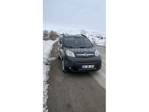 Sahibinden Fiat Fiorino Combi 1.3 multijet Model  180.000 km Siyah