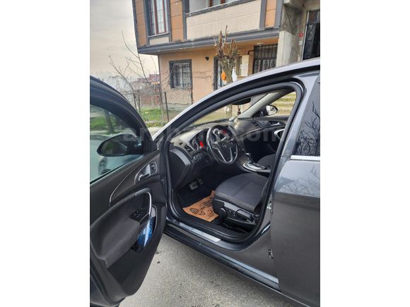 Sahibinden Opel Insignia 2.0 CDTI Edition 2011 Model