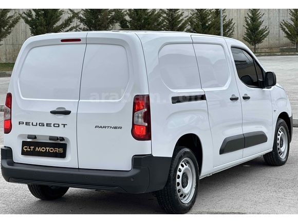 2025   1.5 BLUEHDİ PARTNER OTOMATİK VİTES HATASIZ BOYASIZ İLK ELDEN 