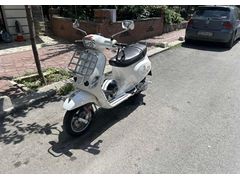 GALERİ BEYAZDAN 2009 VESPA S125 SPORT TOURİNG TEMİZ ORİJİNAL BKM