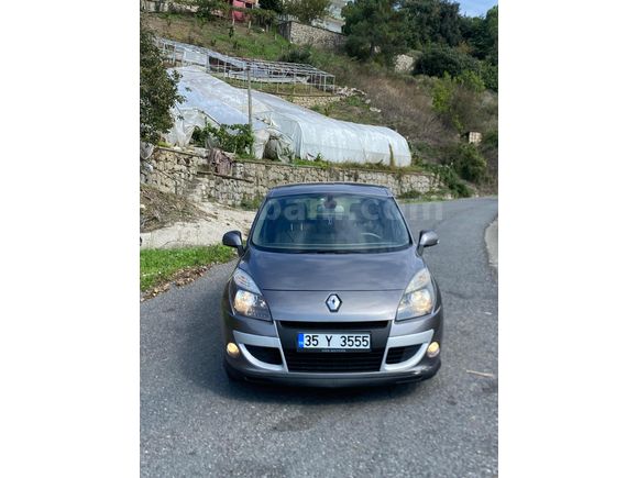 Sahibinden Renault Grand Scenic 1.5 dCi Expression 2010 Model