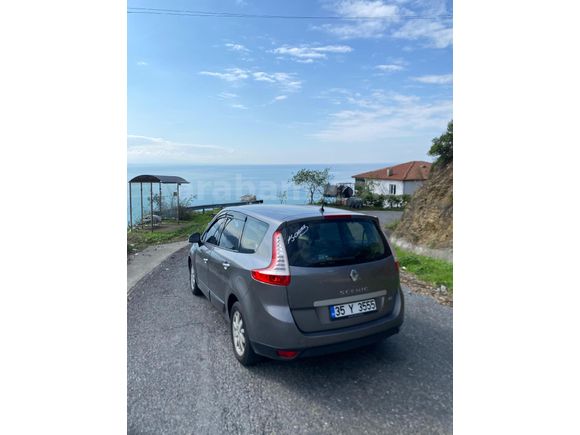 Sahibinden Renault Grand Scenic 1.5 dCi Expression 2010 Model