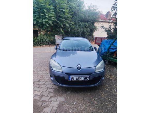 Sahibinden Renault Megane 1.5 dCi Privilege 2010 Model