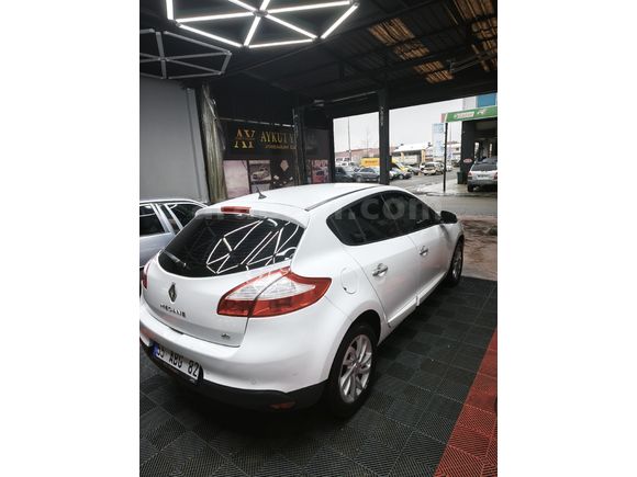 Memurdan tramersiz hatasız Renault Megane 3