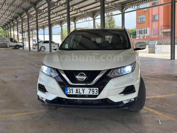 Sahibinden Nissan Qashqai 1.6 dCi Sky Pack 2017 Model