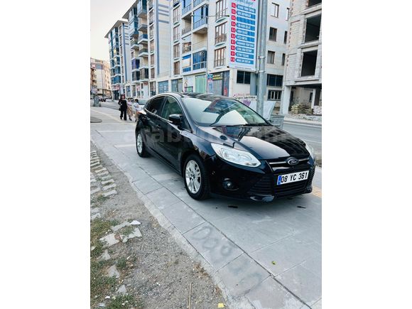 Sahibinden Ford Focus 1.6 TDCi Style 2013 Model  170.000 km Siyah