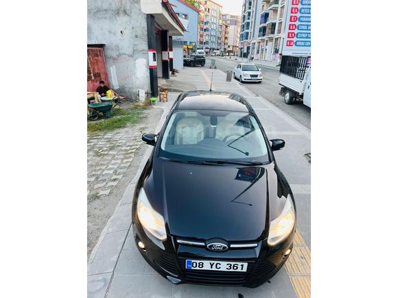 Sahibinden Ford Focus 1.6 TDCi Style 2013 Model  170.000 km Siyah
