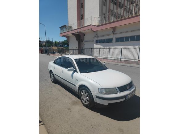 Sahibinden Volkswagen Passat 1.8 T Trendline 1997 Model