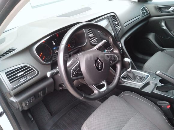 Sahibinden Renault Megane 1.3 TCe Joy 2021 Model