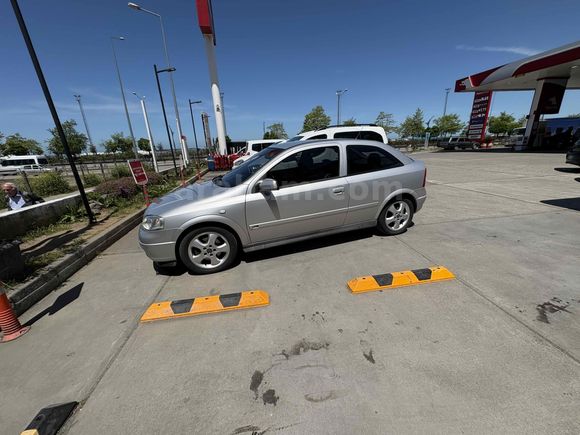 Sahibinden Opel Astra 1.8 Sport 1998 Model Giresun