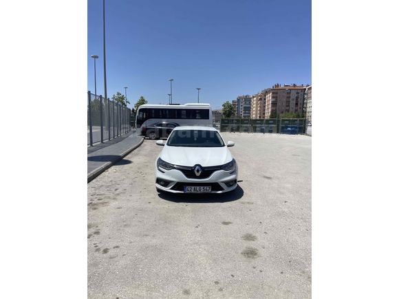 Sahibinden Renault Megane 1.5 dCi Touch 2017 Model 