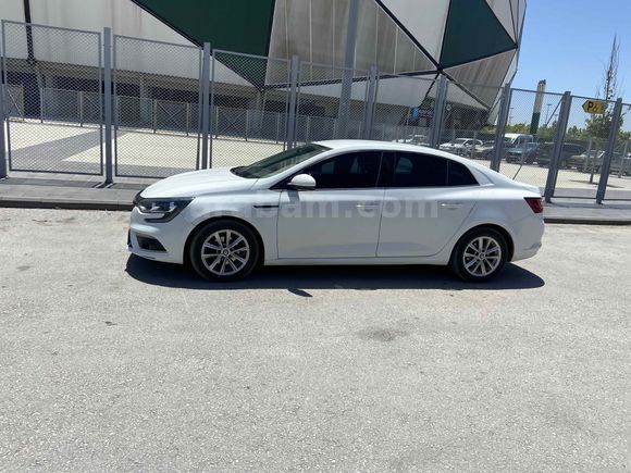 Sahibinden Renault Megane 1.5 dCi Touch 2017 Model 