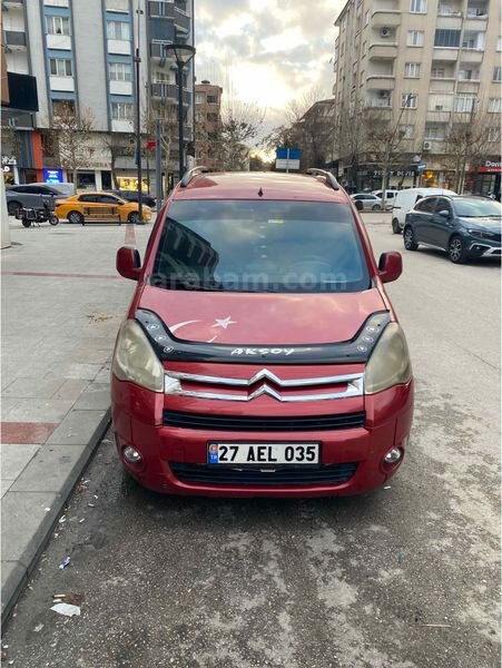 Sahibinden Citroen Berlingo 1.6 HDi Combi Silverline 2011 Model Gaziantep 274.000 km Kırmızı