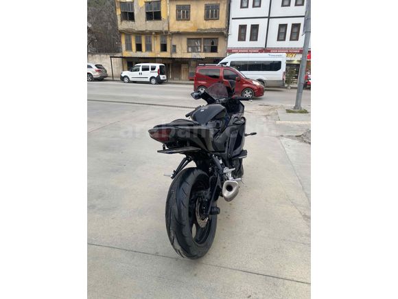 SAHİBİNDEN HATASIZ YAMAHA R25 ABS 
