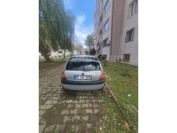 Sahibinden Renault Clio 1.6 RXT 2000 Model