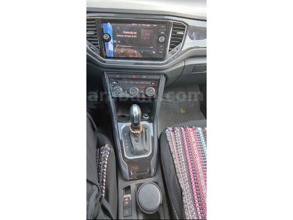 Sahibinden Volkswagen T-Roc 1.5 TSI Highline 2020 Model  9.100 km Beyaz