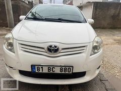 TOYOTA AURUS 1.4 MANUEL CONFORT EKSTRA MASRAFSIZ KUSURSUZ