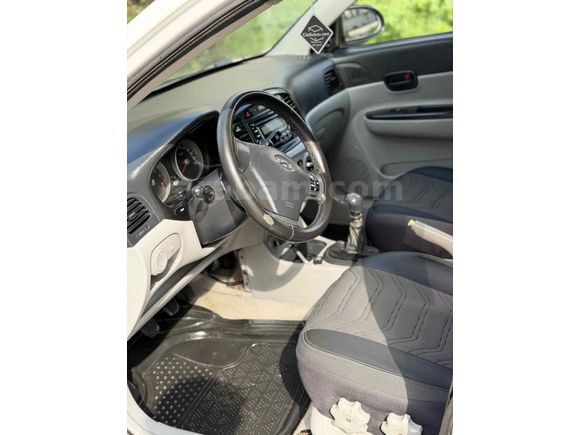 Sahibinden Hyundai Accent Era 1.6 Style 2008 Model 