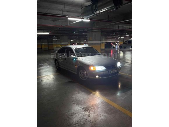 Opel Vectra 1.6 