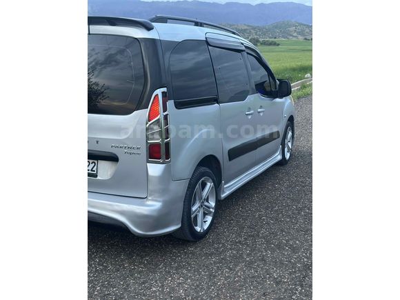 Sahibinden Peugeot Partner 1.6 HDI Active 2013 Model 