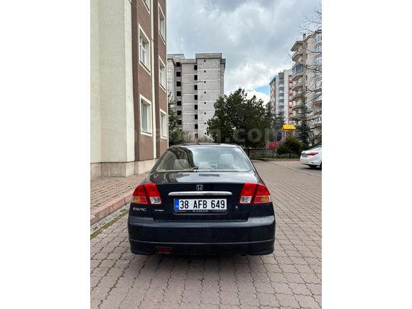 Sahibinden Honda Civic 1.6i VTEC LS 2006 Model