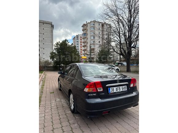 Sahibinden Honda Civic 1.6i VTEC LS 2006 Model