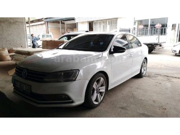 Sahibinden Volkswagen Jetta 1.2 TSi BlueMotion Trendline 2017 Model  254.000 km Beyaz
