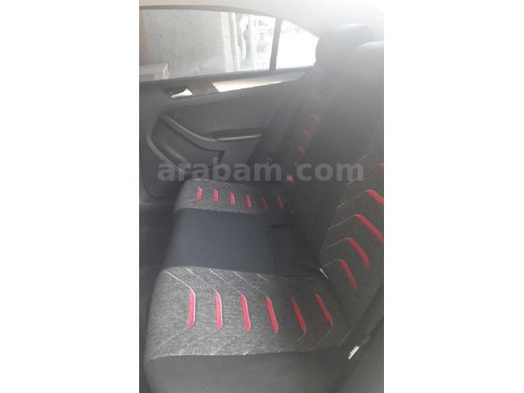 Sahibinden Volkswagen Jetta 1.2 TSi BlueMotion Trendline 2017 Model  254.000 km Beyaz