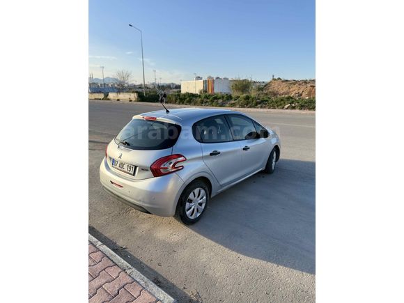 Sahibinden Peugeot 208 1.2 VTi Access 2012 Model 