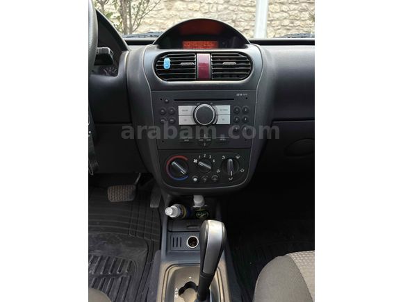 Temiz ekonomik Opel Corsa 1.3 CDTI Essentia 