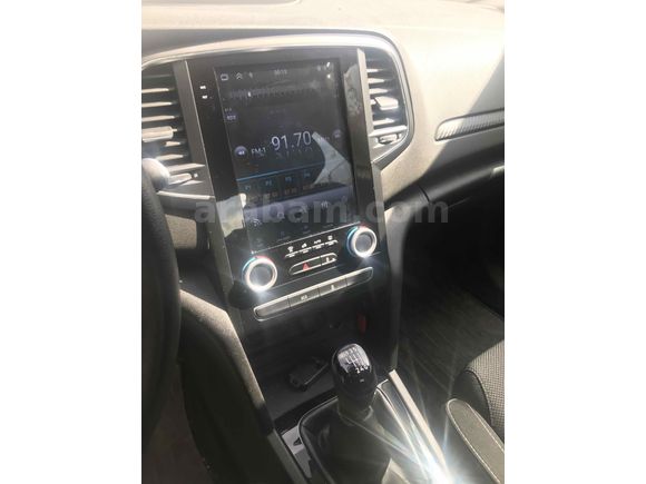 Sahibinden Renault Megane 1.3 TCe Joy 2019 Model 