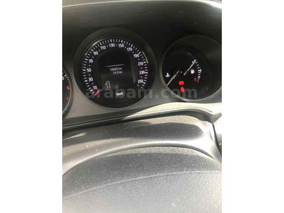 Sahibinden Renault Megane 1.3 TCe Joy 2019 Model 