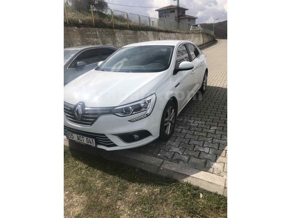 Sahibinden Renault Megane 1.3 TCe Joy 2019 Model 