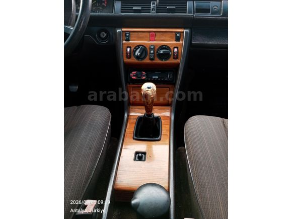 Sahibinden Mercedes - Benz 200 E 1989 Model