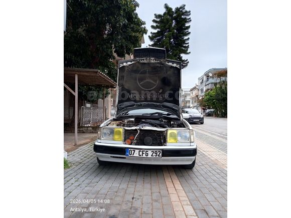 Sahibinden Mercedes - Benz 200 E 1989 Model