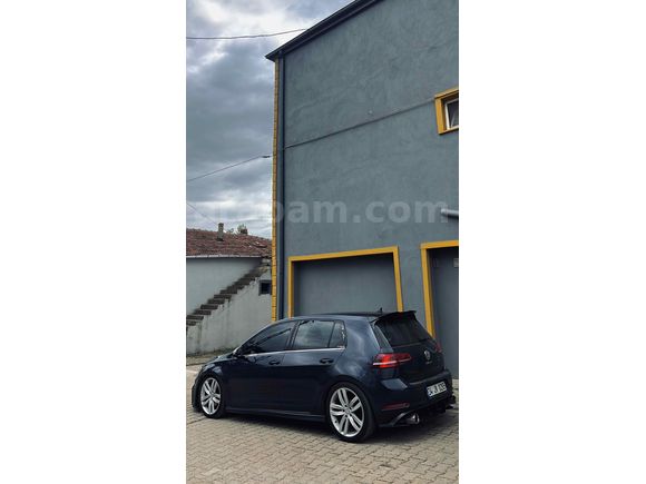 2013 BMT COMF1.6 TDİ DSG
LANSMAN EXTRALI DÜŞÜK KM