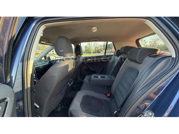 2013 BMT COMF1.6 TDİ DSG
LANSMAN EXTRALI DÜŞÜK KM