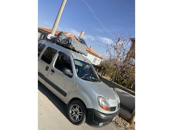 Sahibinden Renault Kangoo 1.5 dCi Authentique 2006 Model  270.000 km Gri
