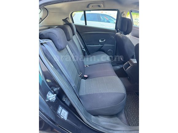 SAHİBİNDEN FRANSA MONTAJ 2009 RENAULT MEGANE 3 1.5 DCİ 